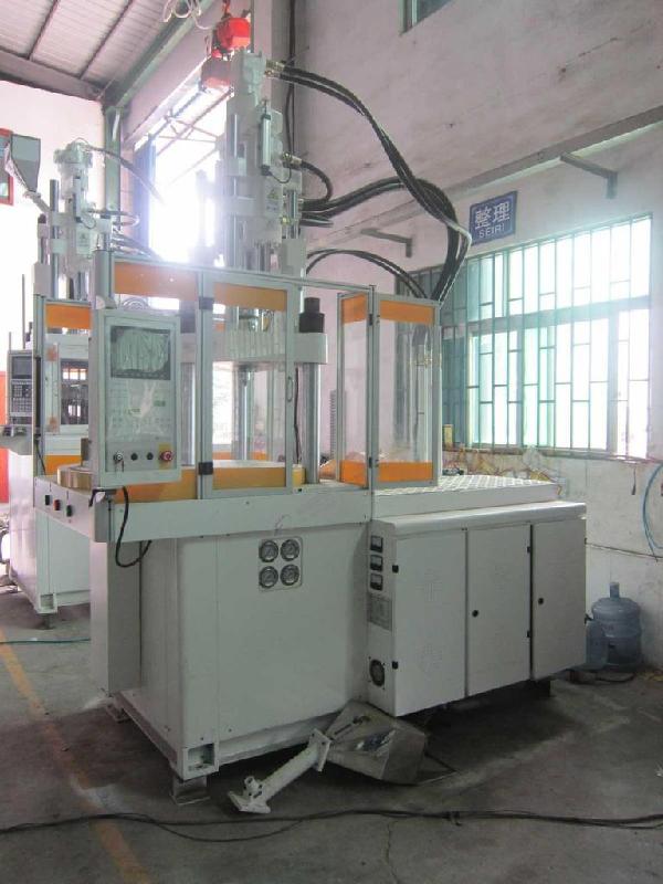 供應(yīng)立式注塑機(jī)/雙滑板立式注塑機(jī)，雙滑板注塑機(jī)報(bào)價(jià)，雙滑板注塑機(jī)價(jià)錢(qián)，深圳立式注塑機(jī)，深圳立式注塑機(jī)價(jià)格