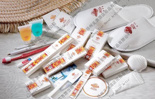 天澳酒店用品天澳酒店賓館一次性用品長沙*酒店一次性洗漱用品套裝|酒店客房一次性拖鞋|酒店洗漱用品套裝定制logo