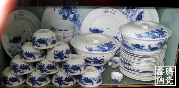 供應(yīng)56頭骨質(zhì)瓷禮品餐具，景德鎮(zhèn)骨質(zhì)瓷餐具批發(fā)