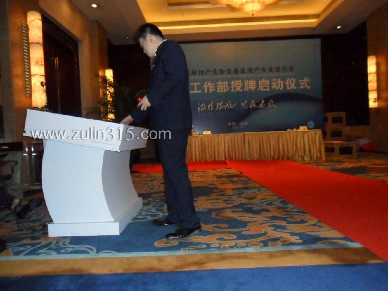 供應(yīng)重慶P3黑燈珠LED出租 重慶房交會觸摸屏出租 重慶房交會觸摸屏電視100寸出租