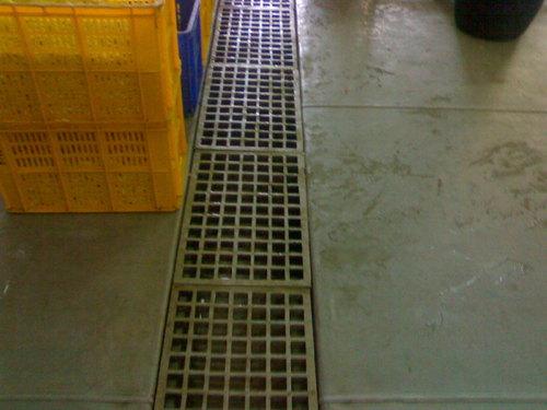 供應(yīng)鋼鐵廠廢氣吸收塔防腐蝕FRP工程