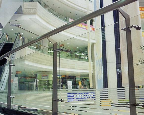 婁底市不銹鋼玻璃欄桿    湖南不銹鋼玻璃欄桿  長沙市不銹鋼玻璃欄桿