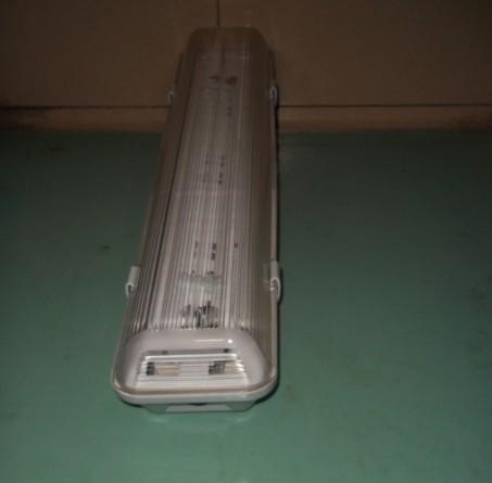 供應廣東廠家*防水LED三防燈 PC耐壓腳踩不爛LED三防燈殼