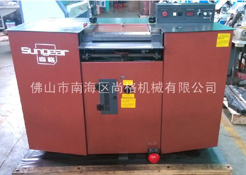 供應(yīng)絲瓜絡(luò)分片機(jī) 精密絲瓜絡(luò)分層機(jī) 剖層機(jī)