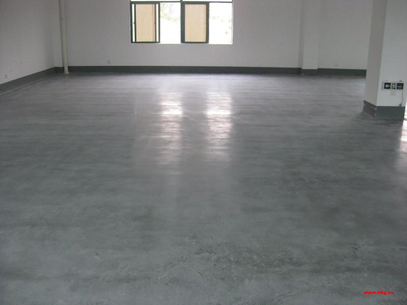 供應彩色地坪材料，