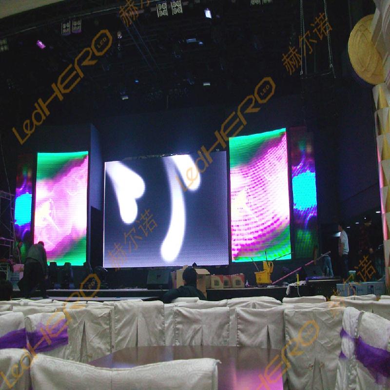 p10全彩顯示屏/p10高清防水箱體/小間距l(xiāng)ed顯示屏廠家