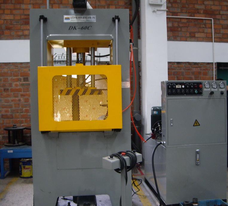 昆山框式油壓機DK圖片/昆山框式油壓機DK樣板圖 (2)