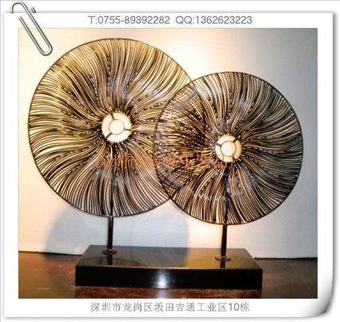 供應(yīng)鐵線藝術(shù)花籃大理石雕塑臺(tái)軟裝配飾酒店裝飾品深圳壁虎出品