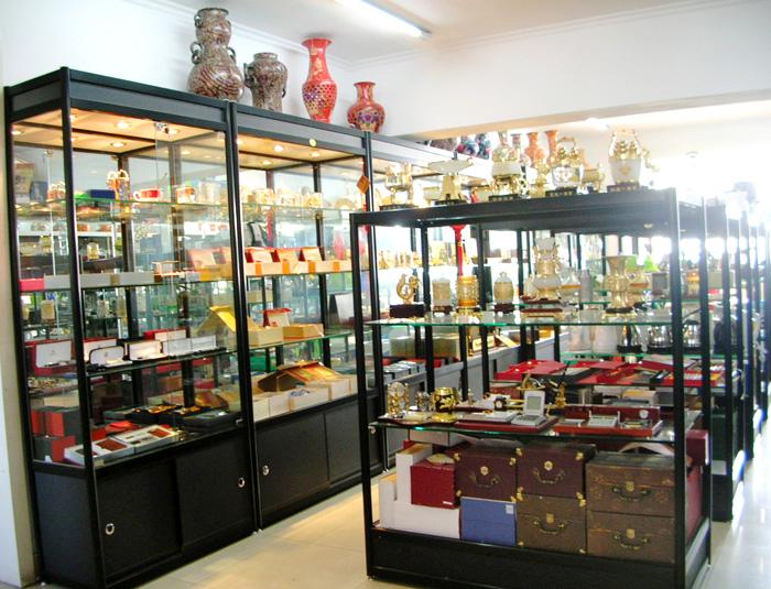 天津?yàn)I海新區(qū)禮品圖片