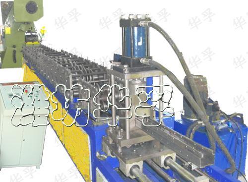 防盜門冷彎成型設(shè)備圖片