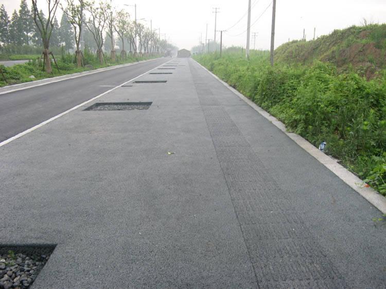 供應(yīng)洛陽透水地坪透水混凝土工藝