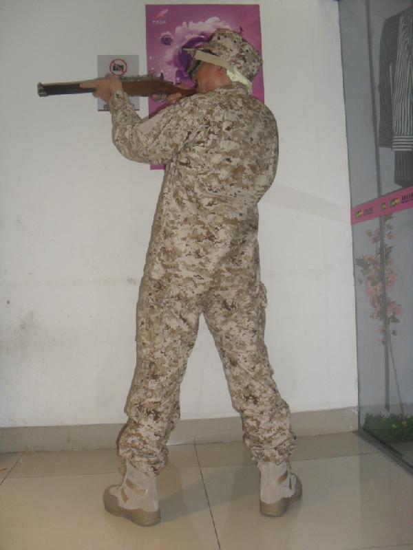 供應(yīng)大量戶外沙漠?dāng)?shù)碼套裝