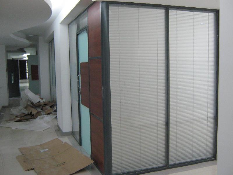 供應(yīng)內(nèi)置百葉玻璃隔斷主要應(yīng)用范圍