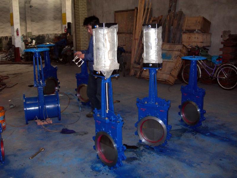 供應(yīng)PZ673Y氣動(dòng)耐磨刀型閘閥，氣動(dòng)耐磨刀型閘板閥