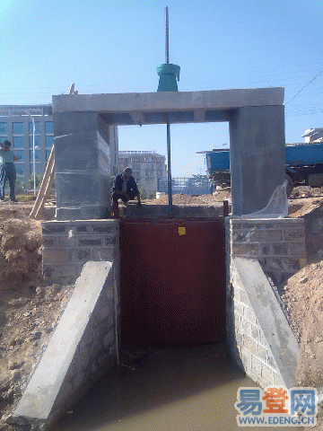 圓閘門|鑄鐵鑲銅閘門價(jià)格  鑄鐵閘門