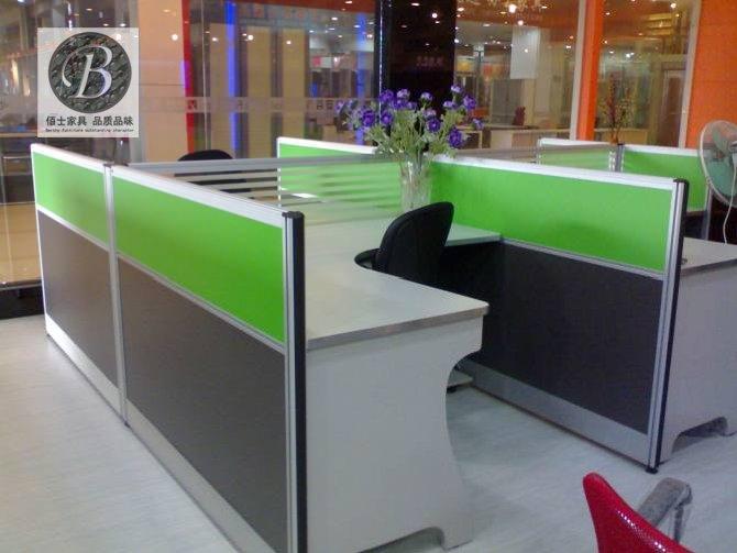 供應(yīng)淮北時(shí)尚屏風(fēng)辦公桌，定做屏風(fēng)辦公桌價(jià)格，辦公家具生產(chǎn)廠家