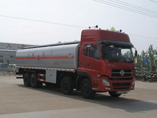 有優(yōu)質(zhì)取力器、優(yōu)質(zhì)傳動軸、優(yōu)質(zhì)齒輪油泵、管網(wǎng)系統(tǒng)的運油車