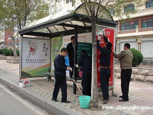 供應(yīng)安陽(yáng)公交站牌制作/安陽(yáng)公交候車亭燈箱廠家/安陽(yáng)候車亭價(jià)格