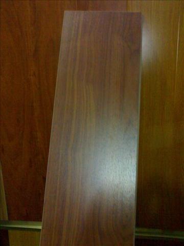 供應(yīng)寶山二手木地板回收/青浦手木地板批發(fā)/外高橋二手地板供應(yīng)