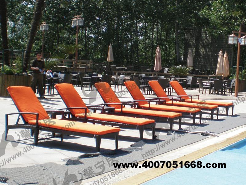 供應(yīng)度假村會所躺椅