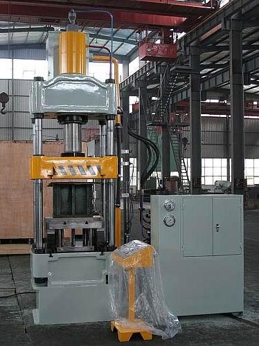 液壓機(jī)圖片