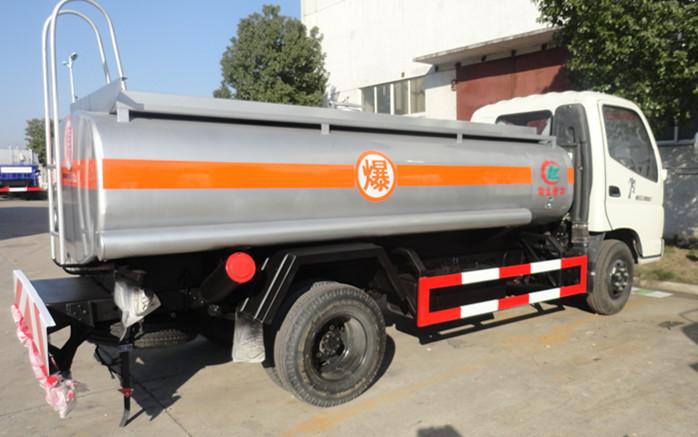 供應(yīng)福田奧鈴加油車哪里購買？