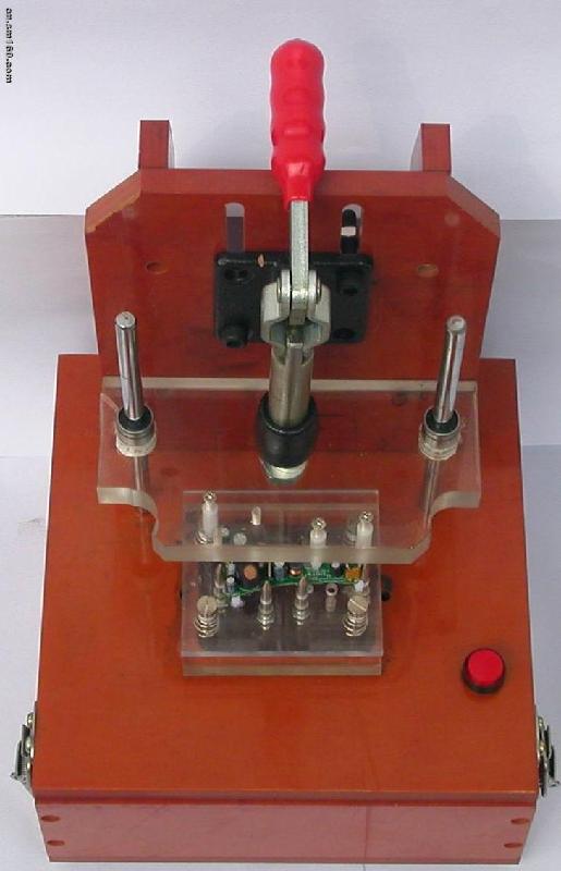 供應(yīng)廣東深圳車載充電器測試架生產(chǎn)廠家
