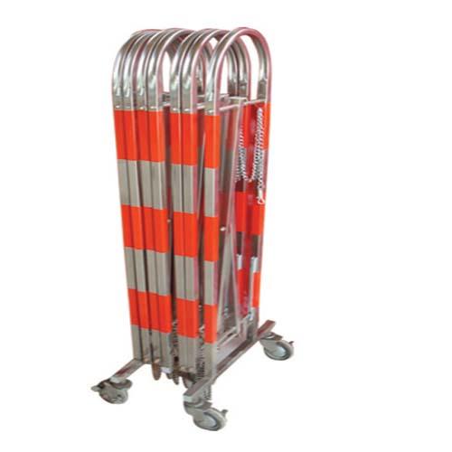 供應(yīng)*式伸縮圍欄