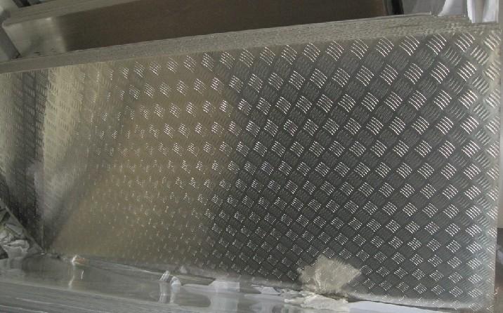 供應(yīng)天津廠供應(yīng)1060純鋁板表面光亮