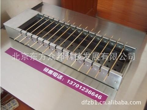供應(yīng)竹簽鋼簽自動翻轉(zhuǎn)燒烤桌木炭燃氣燒