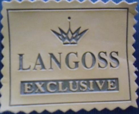 供應(yīng)優(yōu)質(zhì)花紋燙金標(biāo)，花紋燙金商標(biāo)，服裝商標(biāo)，服裝商標(biāo)廠家，衣服商標(biāo)定做。燙金服飾皮標(biāo)燙