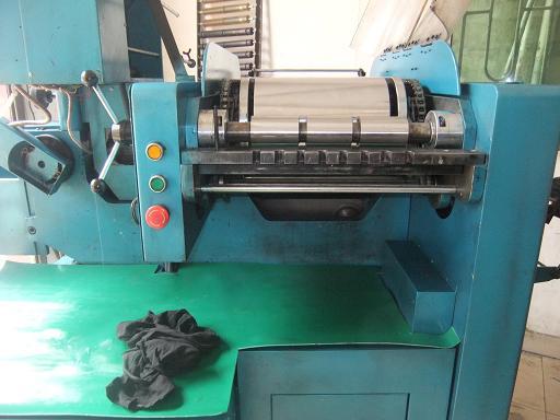 供應(yīng)轉(zhuǎn)讓炬業(yè)210電腦不干膠商標機