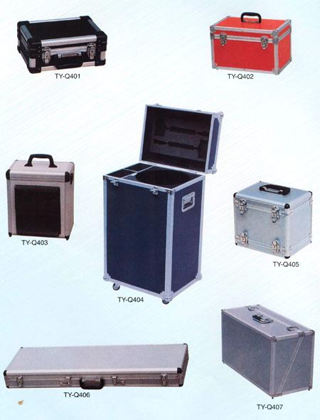 供應(yīng)北京儀器箱定做  航空箱定做 鋁合金箱定做北京儀器箱定做航空