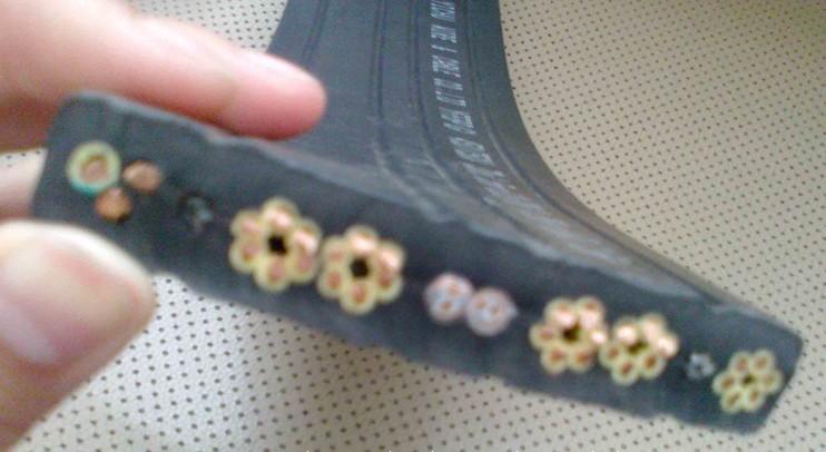 行車(chē)柔軟扁形梯纜/貨梯隨行電纜廠(chǎng)家定做15821226781