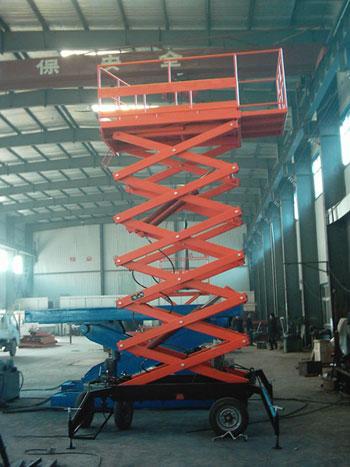 供應(yīng)恒遠自行式升降機