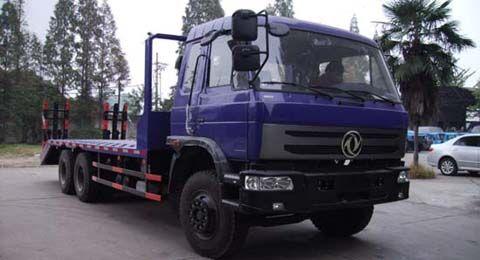 供應(yīng)隨州*的大型挖機(jī)平板運(yùn)輸車廠家｜東風(fēng)大力神25噸挖機(jī)平板車價(jià)格