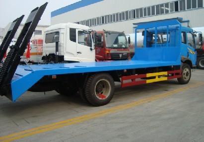 供應(yīng)東風(fēng)勁卡小型挖機(jī)運(yùn)輸車(chē)價(jià)格廠家