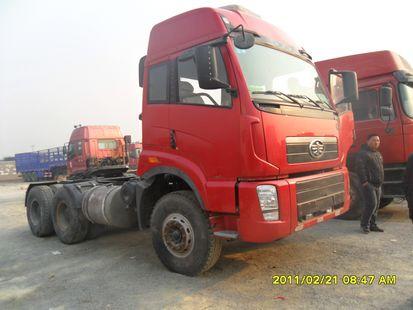 解放新大威雙驅(qū)半掛車廠家直銷圖片