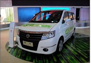 鄭州日產(chǎn)帥克電動轎車電動汽圖片