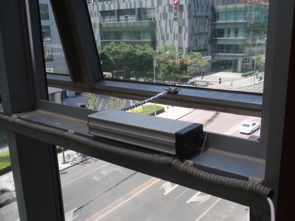 供應(yīng)電動開窗器上海電動開窗器