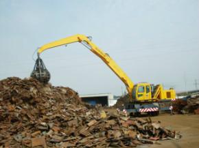 抓料機(jī)秸稈麥草棉桿木材卸車碼垛圖片