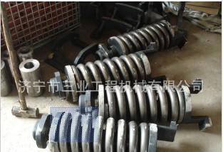 供應(yīng)PC200-7漲緊油缸總成小松挖掘機(jī)