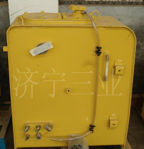 供應小松挖掘機液壓油箱