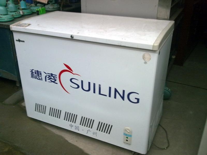 廣州廚具設(shè)備回收圖片