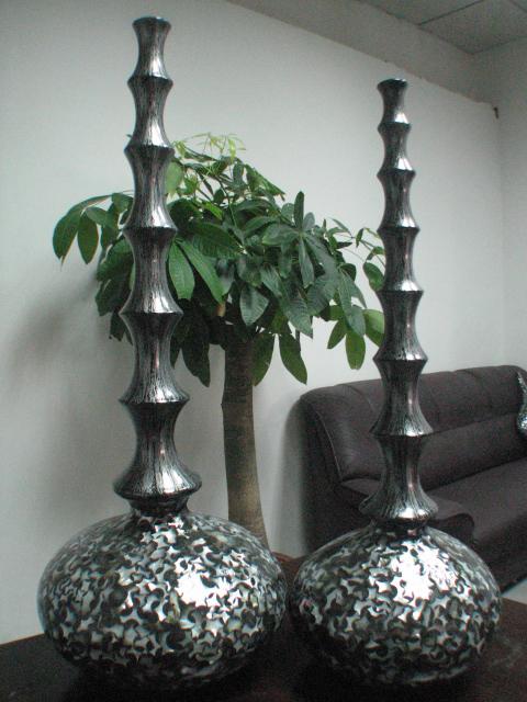 供應(yīng)樹脂流水花瓶