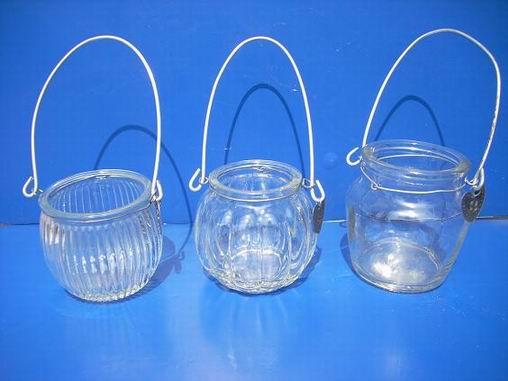 廠(chǎng)家直銷(xiāo)各種燭臺(tái)罐玻璃瓶