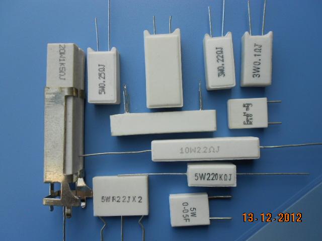 供應(yīng)各類水泥電阻器 各系列水泥電阻器