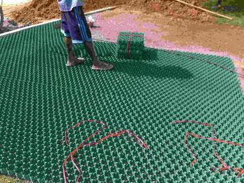 供應(yīng)用于消防通道植草|園林綠化植草|停車場植草格的濟南植草格排水板廠家報價