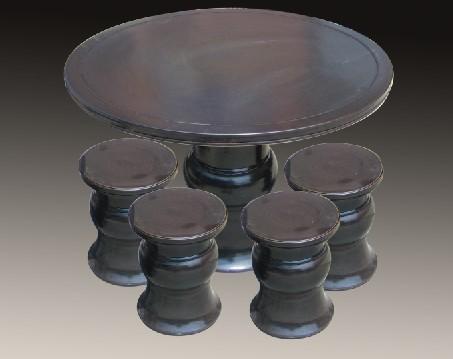 供應(yīng)陶瓷瓷桌/園林禮品
