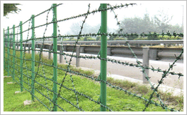 供應(yīng)PVC涂塑刺繩刺鬼刺繩防護(hù)網(wǎng)